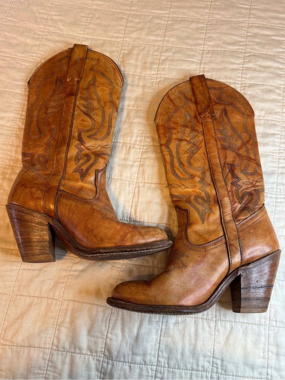 VINTAGE 1980s Miss Capezio Western Cowgirl Boots Made in USA Size 6.5
